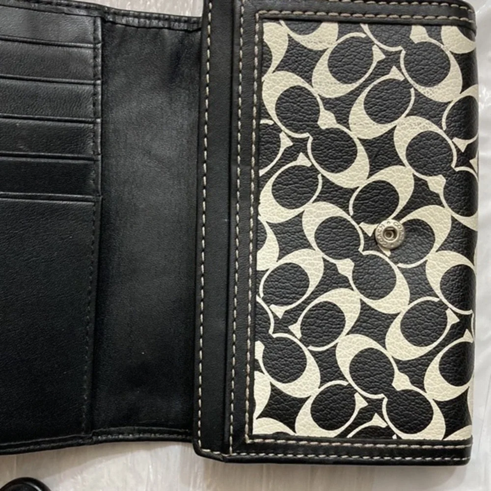 Coach black and white wallet